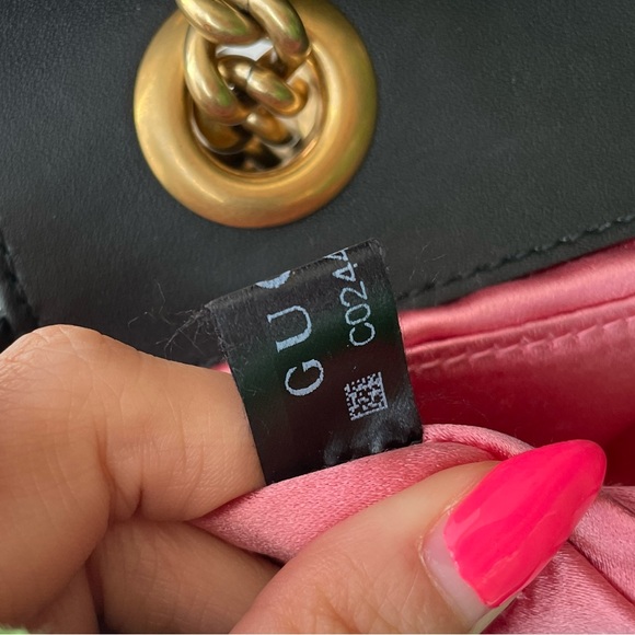 **SOLD**Gucci Velvet Matelasse Mini GG Marmont Shoulder Crossbody Bag Black - Picture 13 of 16